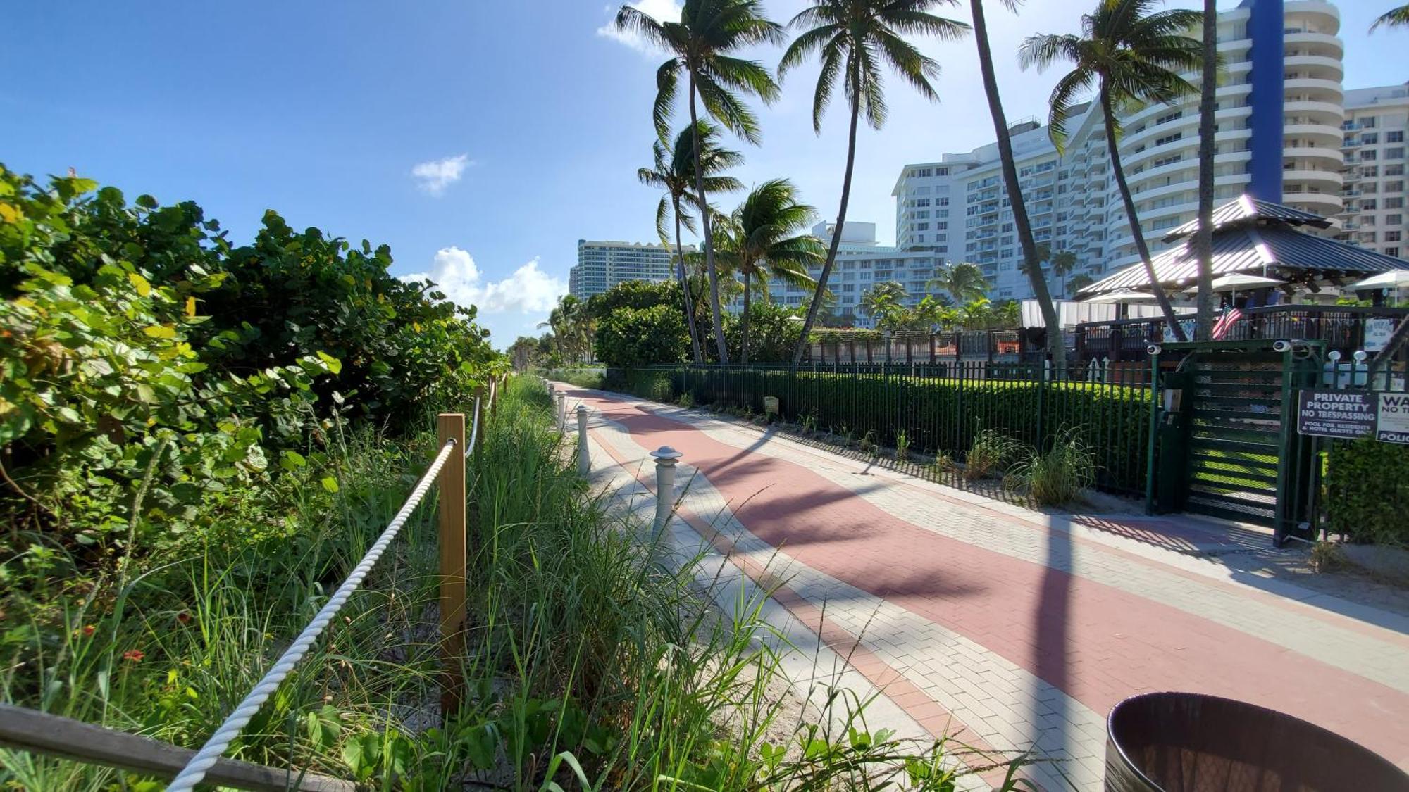 Deluxe Beach Resort - Hora Rentals Miami Beach Exterior photo