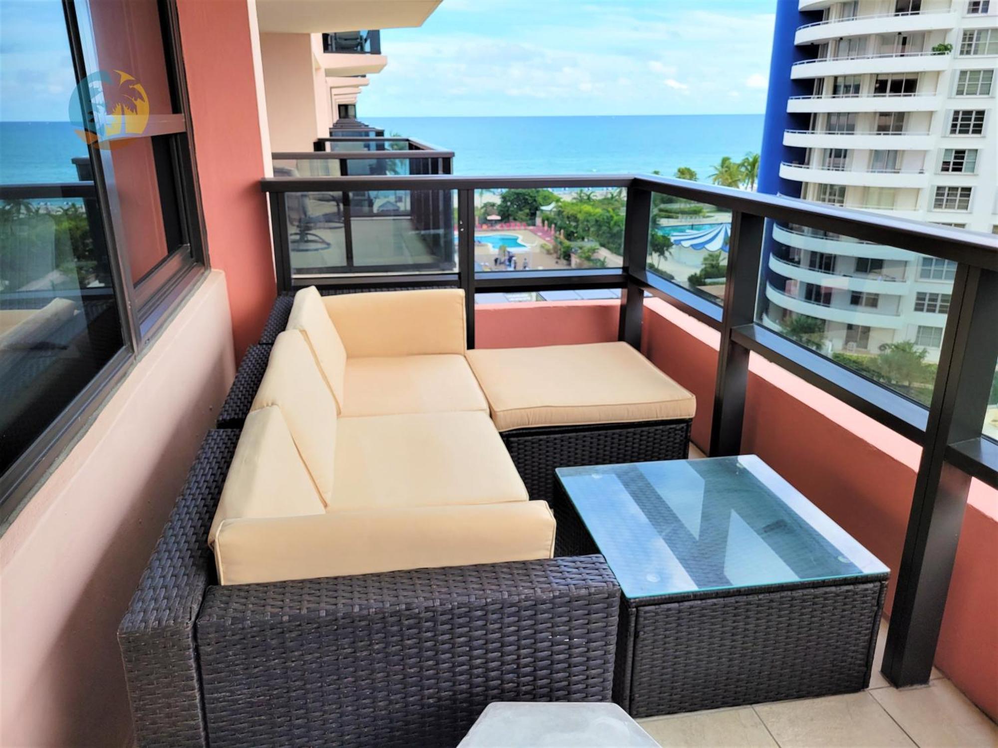 Deluxe Beach Resort - Hora Rentals Miami Beach Exterior photo